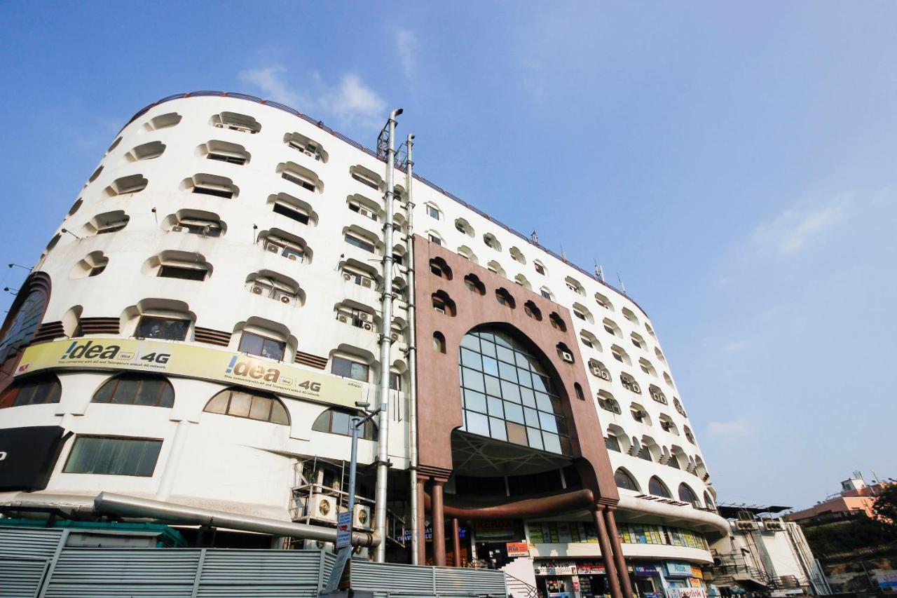 Oyo Hotel Metro International Near Lb Stadium Haydarabad Dış mekan fotoğraf