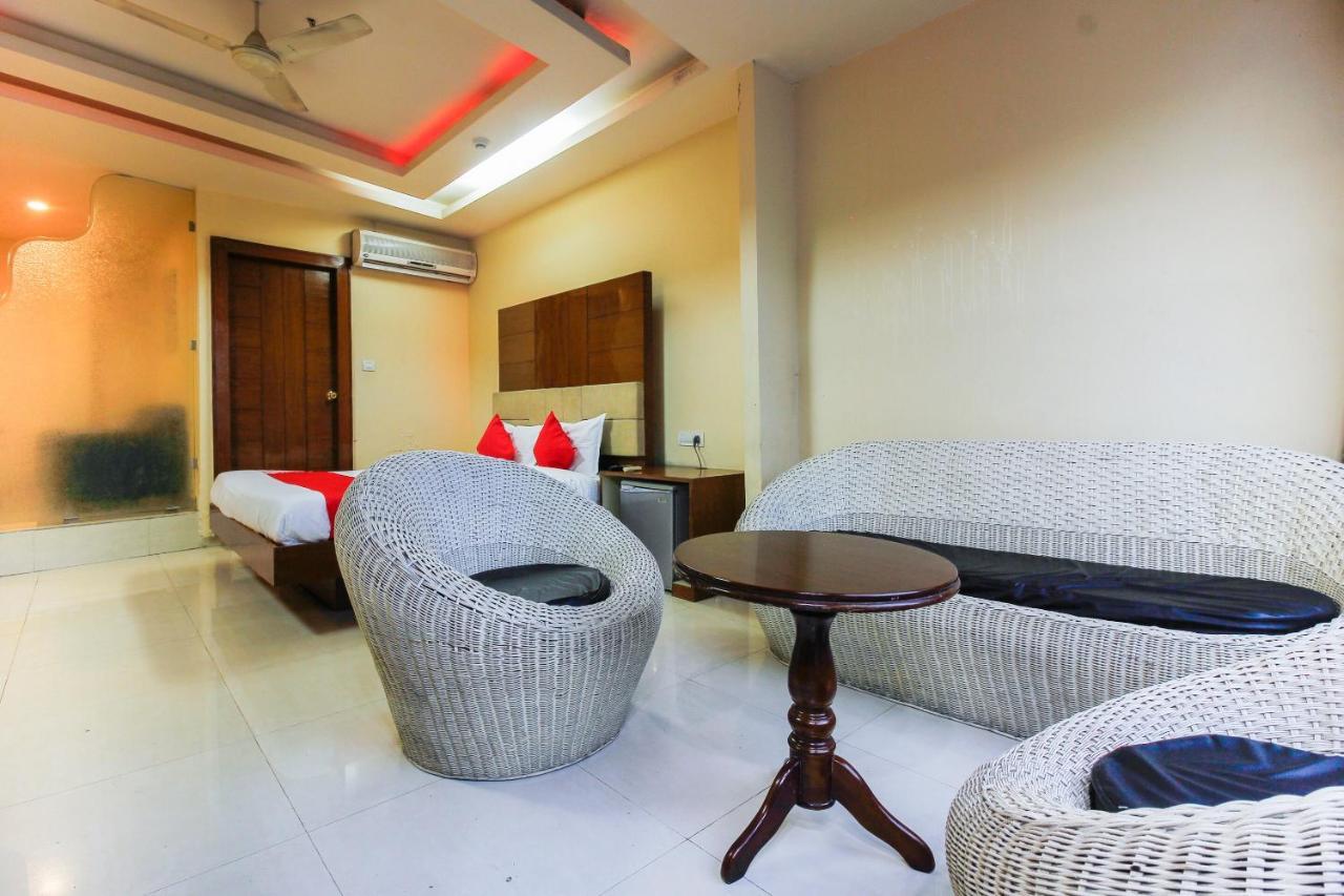 Oyo Hotel Metro International Near Lb Stadium Haydarabad Dış mekan fotoğraf