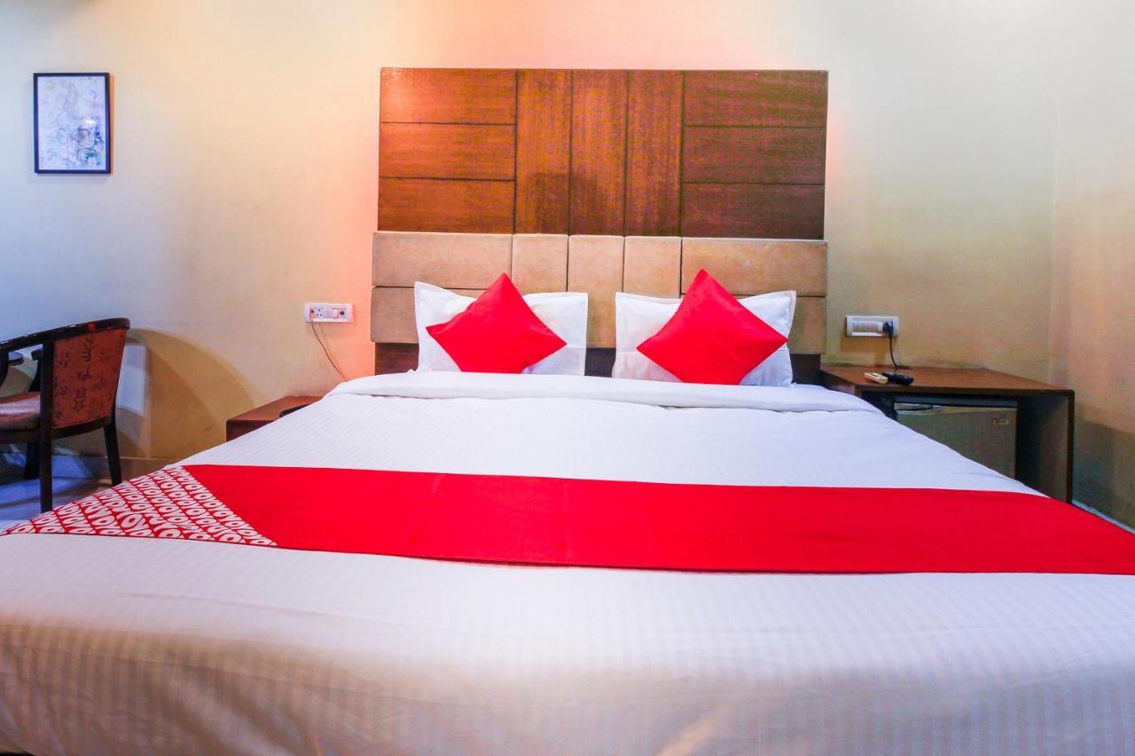 Oyo Hotel Metro International Near Lb Stadium Haydarabad Dış mekan fotoğraf