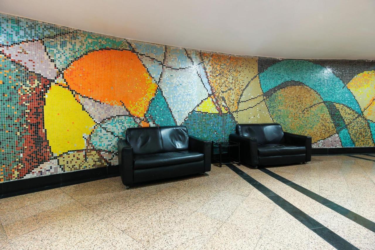 Oyo Hotel Metro International Near Lb Stadium Haydarabad Dış mekan fotoğraf